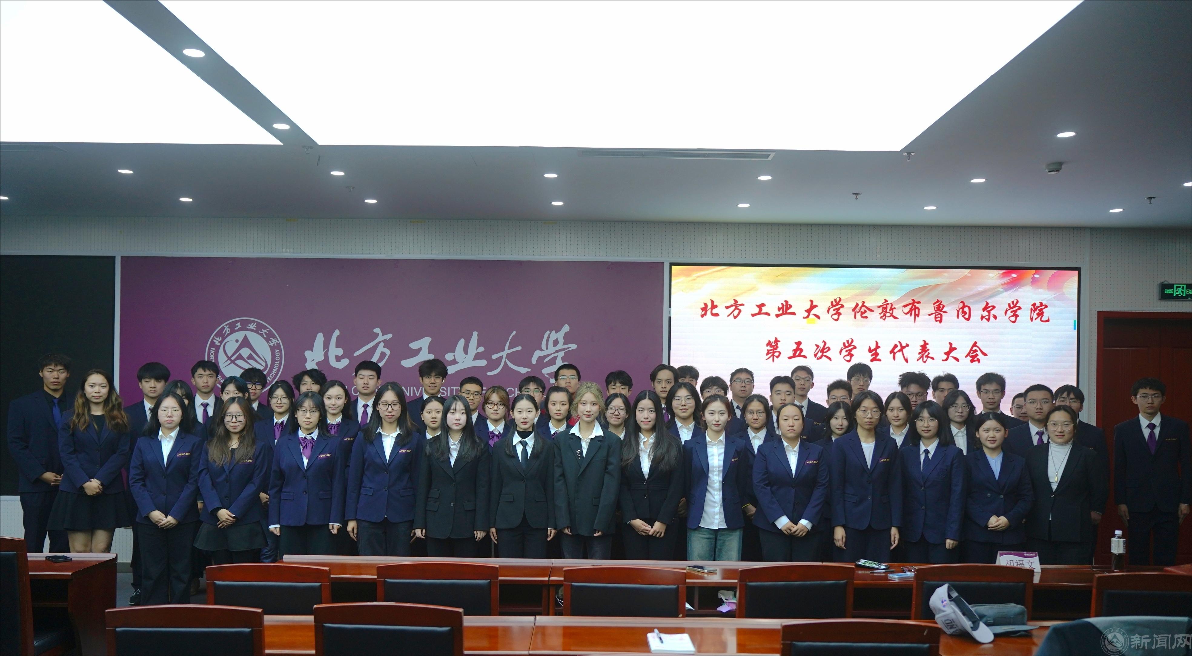 裁剪旋转.jpeg 裁剪旋转.jpeg